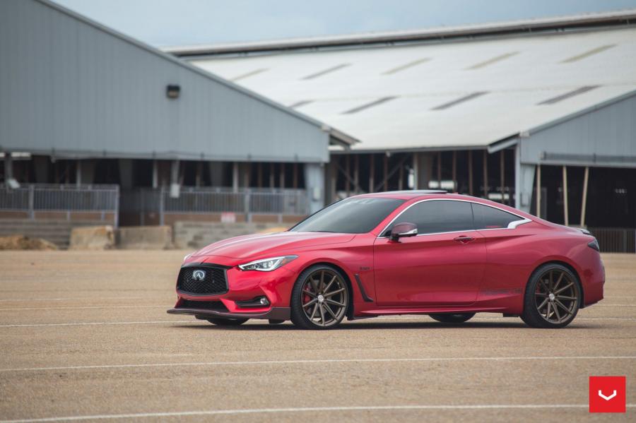  Infiniti Q60 2.0t on Vossen Wheels (VFS10) 2017 года  (фото 3 из 42)
